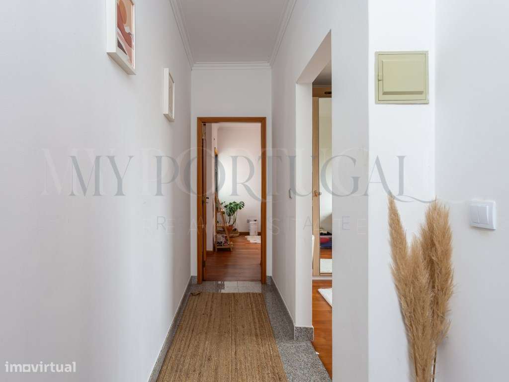 Moradia T4+1 em Ribamar: Onde o Mar e o Conforto se Encontram-27