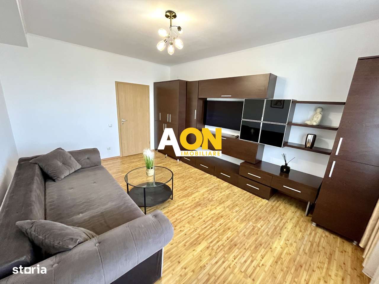 Apartament cu 2 Camere, Etaj 2, Zona Stadion - Imagine principală: 5/9