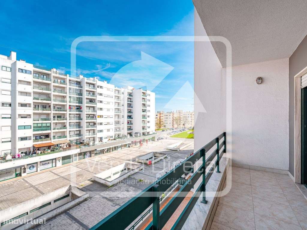 Apartamento T3 com estacionamento - Fidalguinhos, Barreiro-5