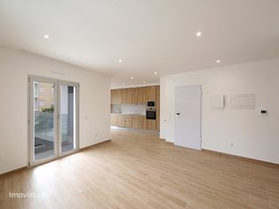 Apartamento T2 Novo, junto ao mercado na Nazaré - Grande imagem: 4/32