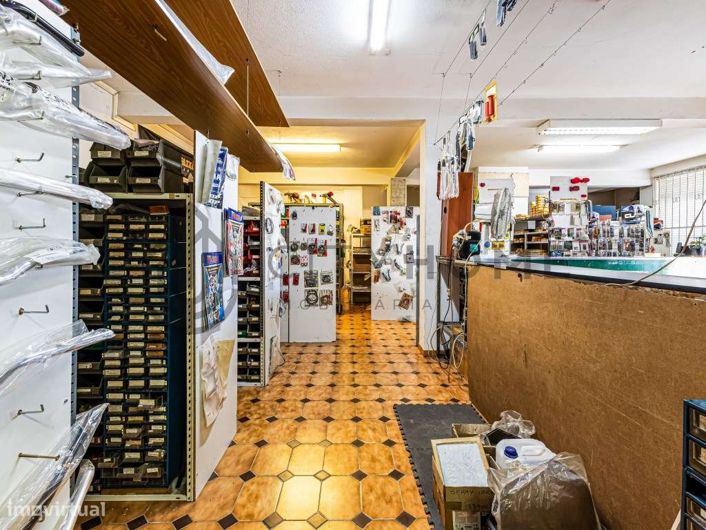 Espaço Comercial no centro de Lagoa-9