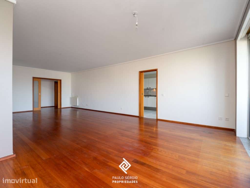Apartamento T4 no Porto | Aviz | 195 m² | Garagem para 3 Carros | C...-2