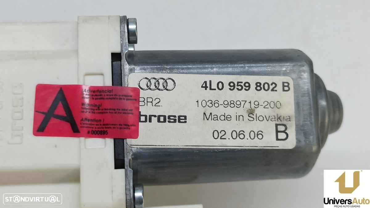 MOTOR ELEVADOR TRASEIRO DIREITO AUDI Q7 (4L) 3.0 TDI - 2