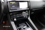 Jaguar F-Pace 2.0 i4D AWD Prestige - 25