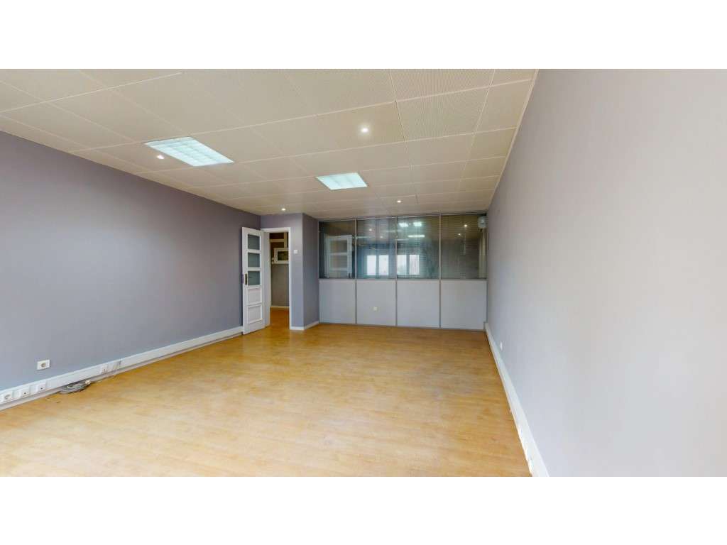 Escritório Avenida Infante Santo - Grande imagem: 4/16