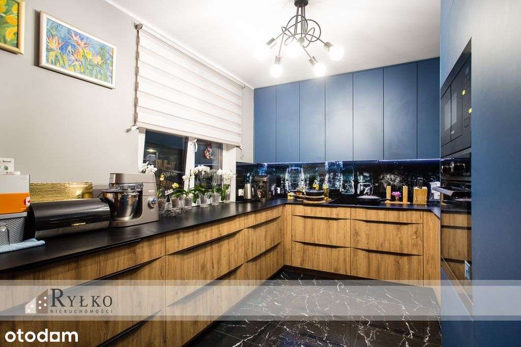 3 pokoje,  garaż,  2 balkony, Górny Miedzyń-1