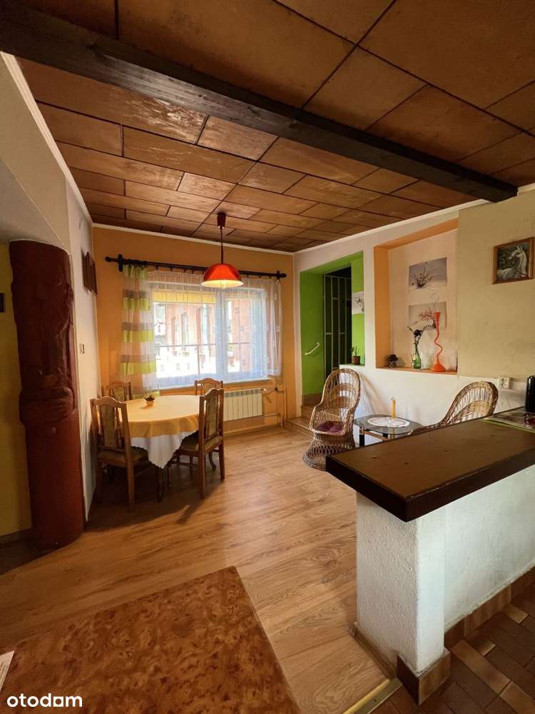 Dom w centrum Żywca z powierzchniami sklepowymi-7