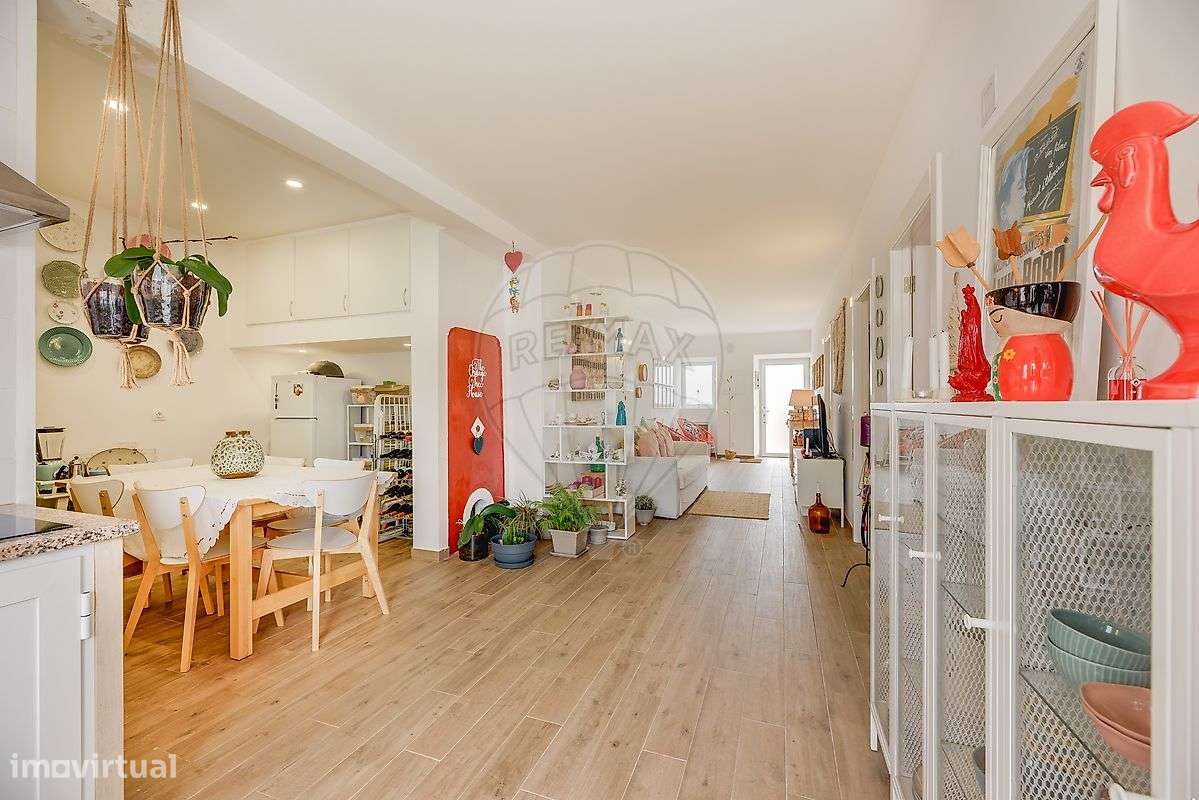 Moradia T2 para venda - Grande imagem: 2/33