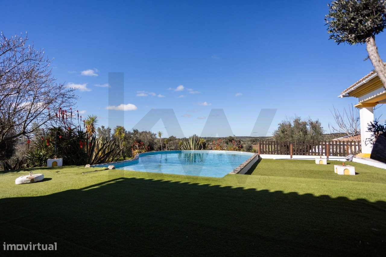 Monte alentejano com 5 Moradias a funcionar como Turismo Rural - Beja - Grande imagem: 4/60