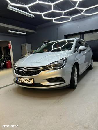 Opel Astra V 1.6 CDTI Dynamic S&S - 1