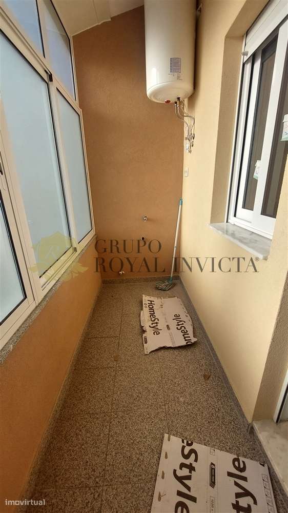 Apartamento  T3 totalmente remodelado  - Aguas Santas-7