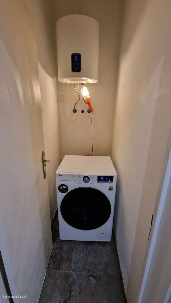 Excelente T4 no centro de Loures - Grande imagem: 4/14