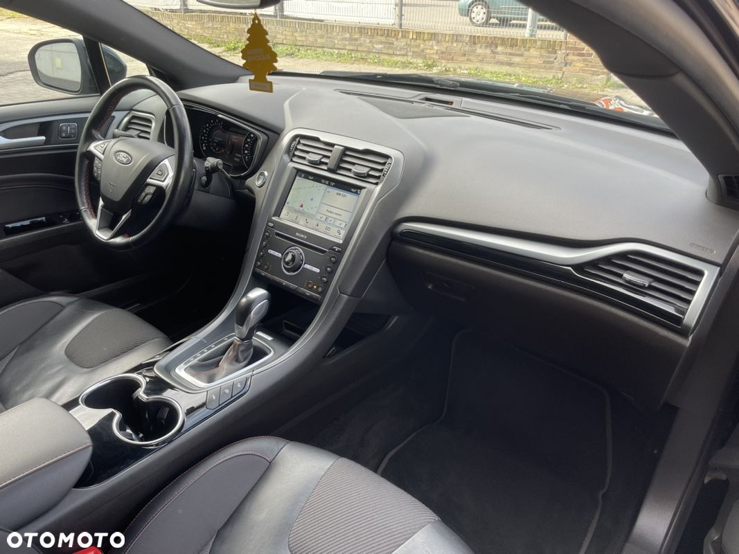 Ford Mondeo 2.0 TDCi ST-Line X PowerShift - 22