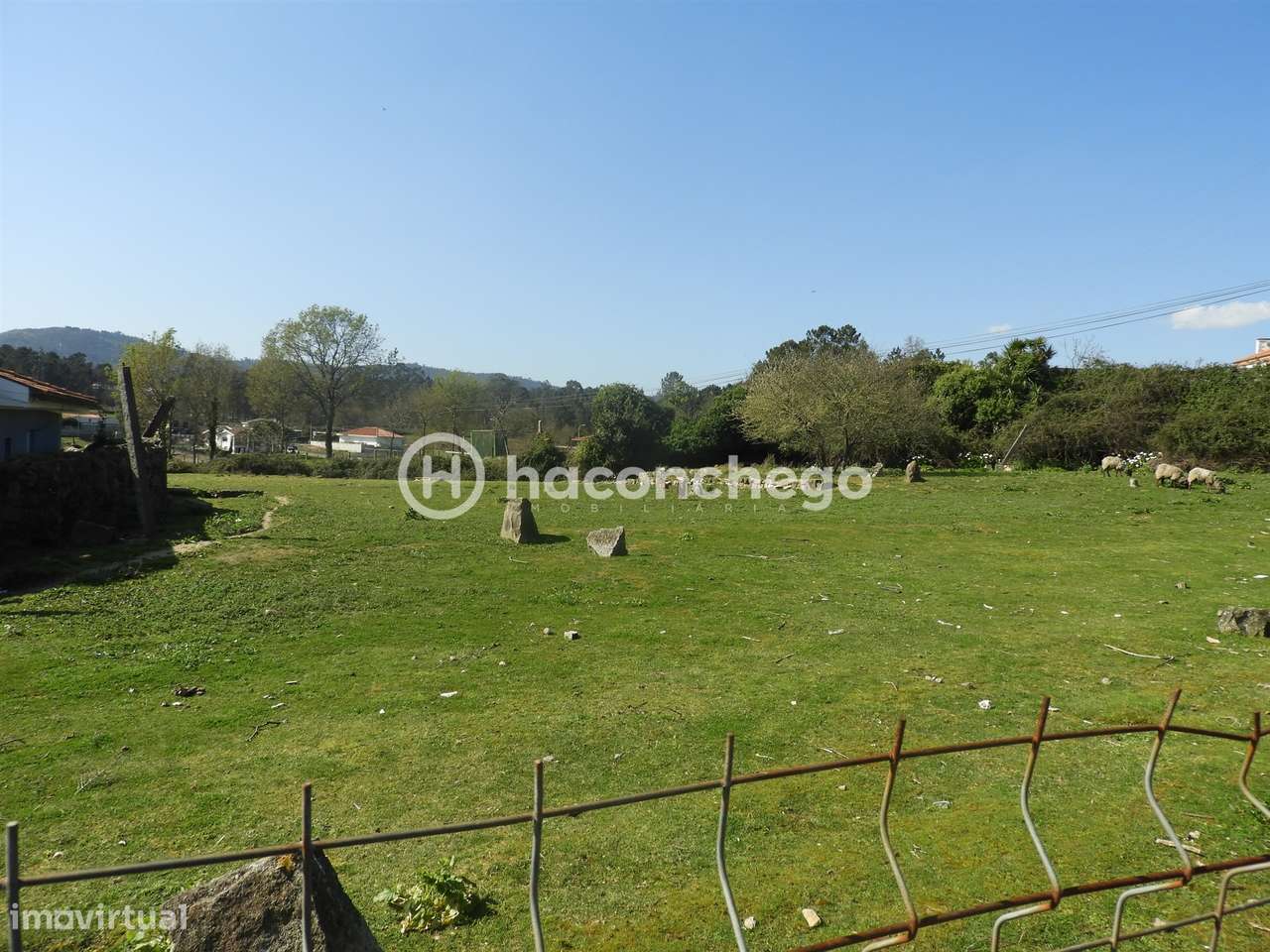 Terreno de construção na Ucha Barcelos-4