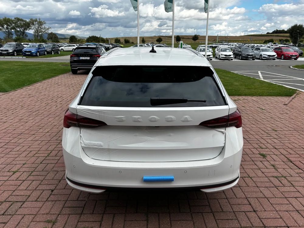 SKODA OCTAVIA Octavia Combi Selection 2.0 TDI 115 KM