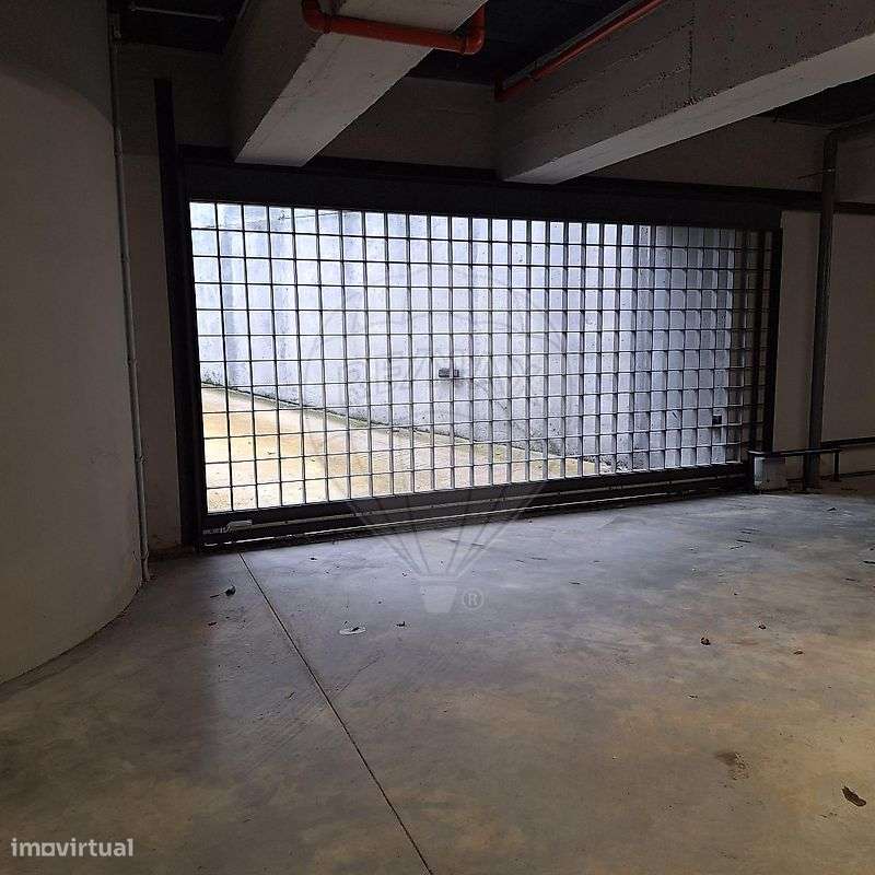 Garagem  para arrendamento - Grande imagem: 5/8
