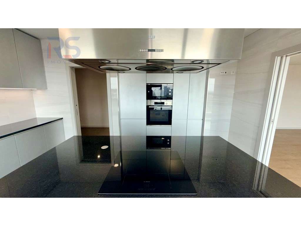 T4 último piso Boavista Porto-17