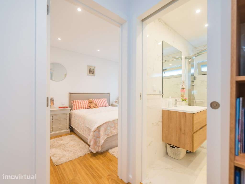 T2 em Condomínio Privado, São João Estoril-30