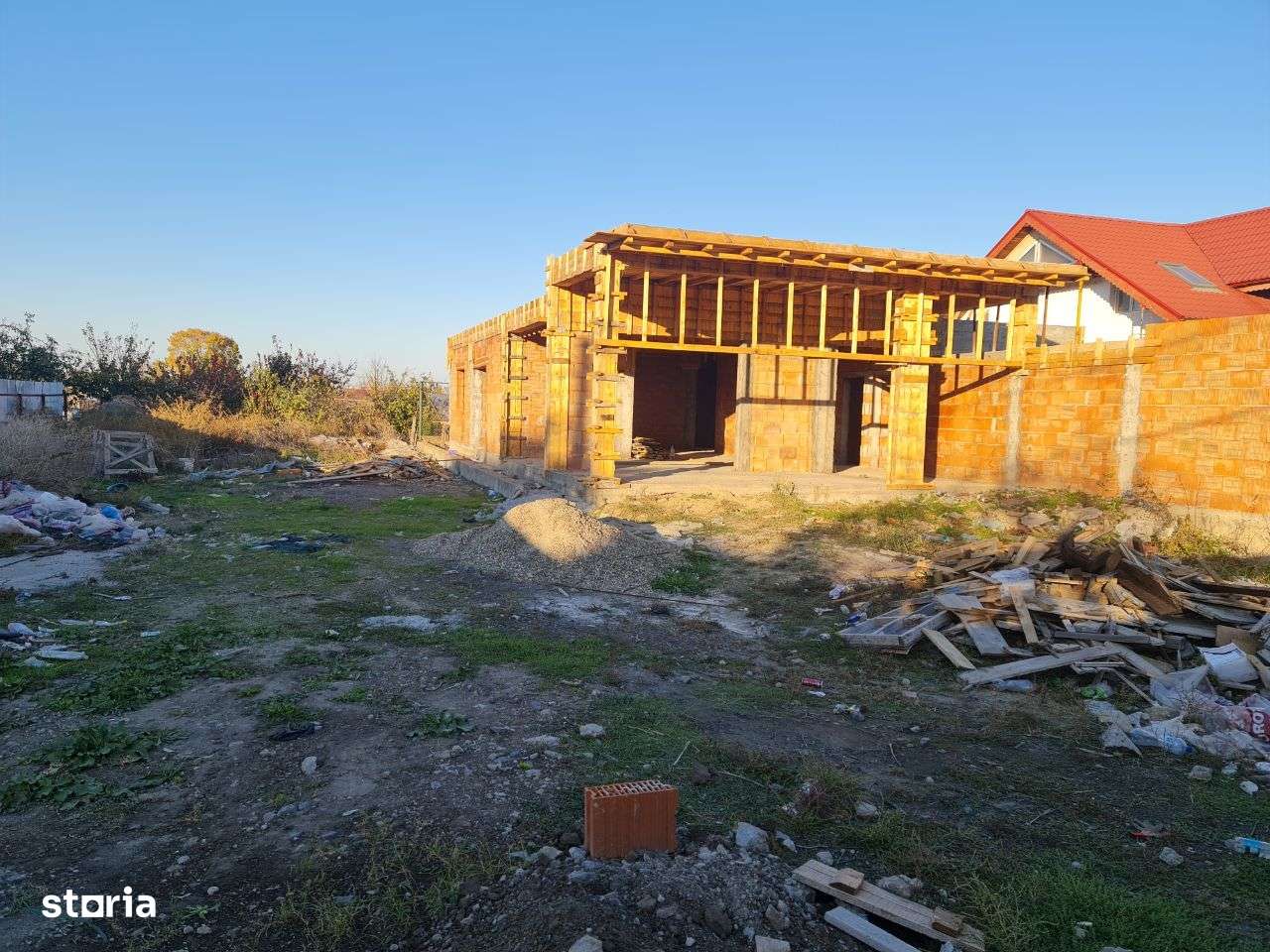 Varsatura , teren + casa în construcție - Imagine principală: 2/4