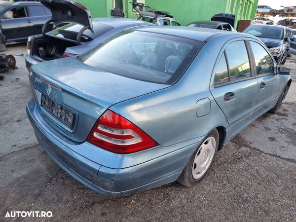 cutie viteze manuala 6+1 trepte suport cutie viteze timonerie volanta diferential grup spate punte spate  mercedes c class w203 c200 motor 2.2cdi  om611 136CP dezmembrez dezmembrari - 3