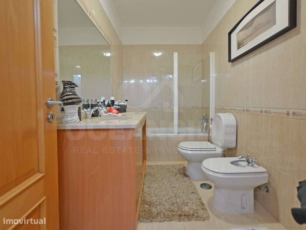 Moradia T4+2 com piscina na Urb. Lombas (São Domingos de Rana)-31