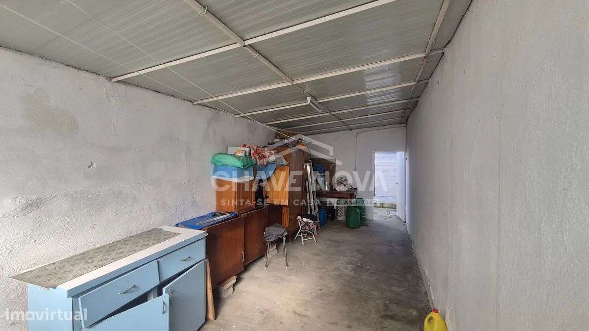 Moradia T2+1 c/garagem em Mafamude  (Urbanização do Cedro, Mafamude)-23