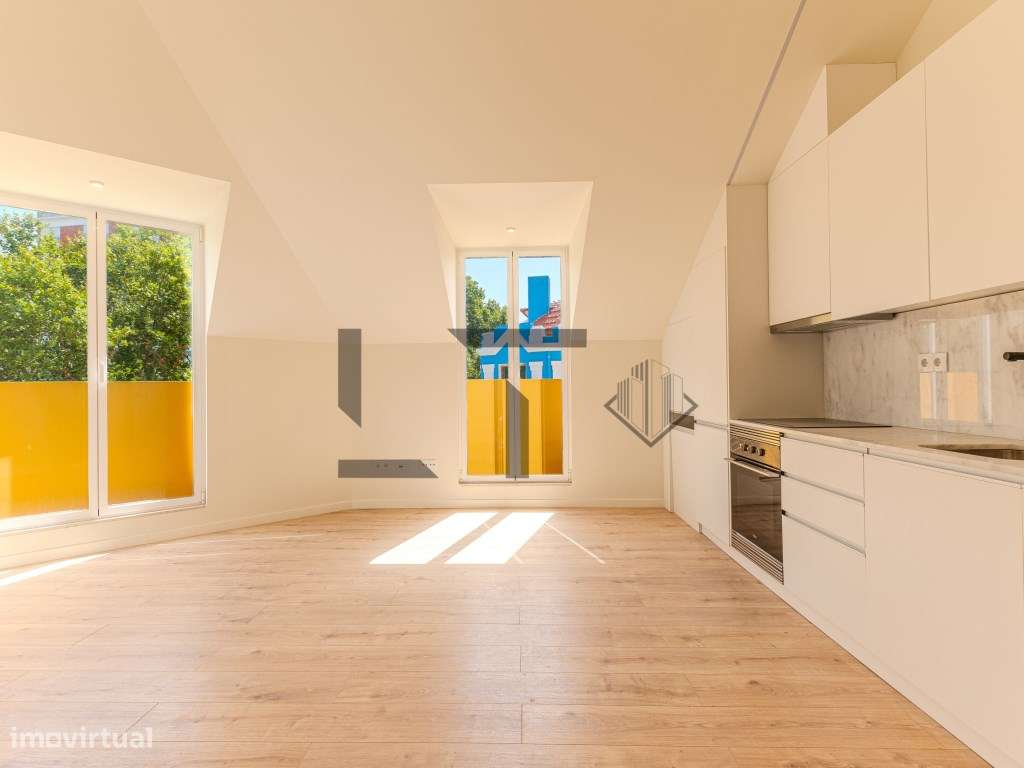 Apartamento T2 Renovado para Venda junto ao IPO, em 7 Rios, Lisboa - Grande imagem: 1/20