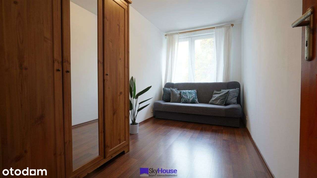 2 pok + kuchnia, Balkon przy zielonym placu Pereca-2