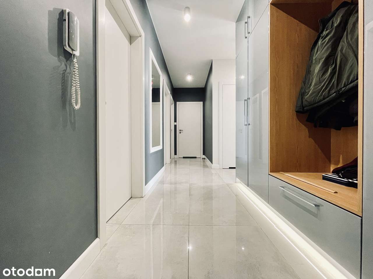 2019 | Dwustronne | Duży balkon | Garaż | Zamknięte os. | Komórka lok.-12