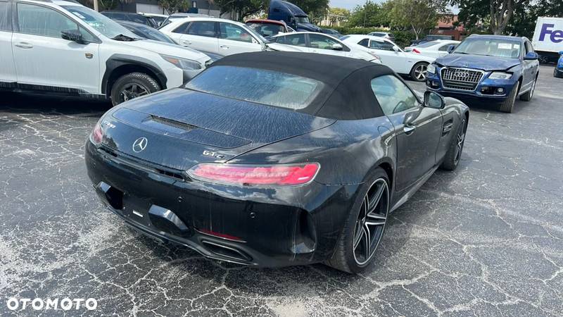 Mercedes-Benz AMG GT C Roadster Speedshift DCT 7G - 38