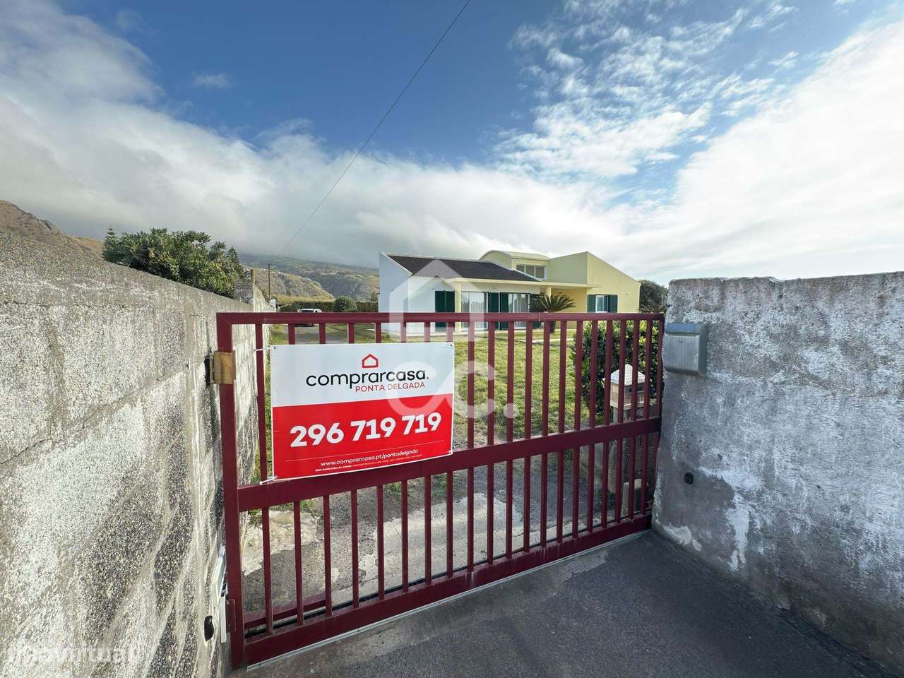 Moradia com 3+1 Quartos - Mosteiros- Ponta Delgada - Grande imagem: 4/49