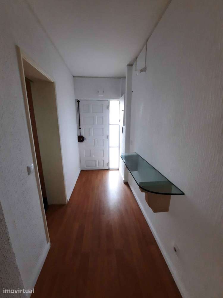 Apartamento T3 com varanda nos Olivais Sul - Grande imagem: 3/10