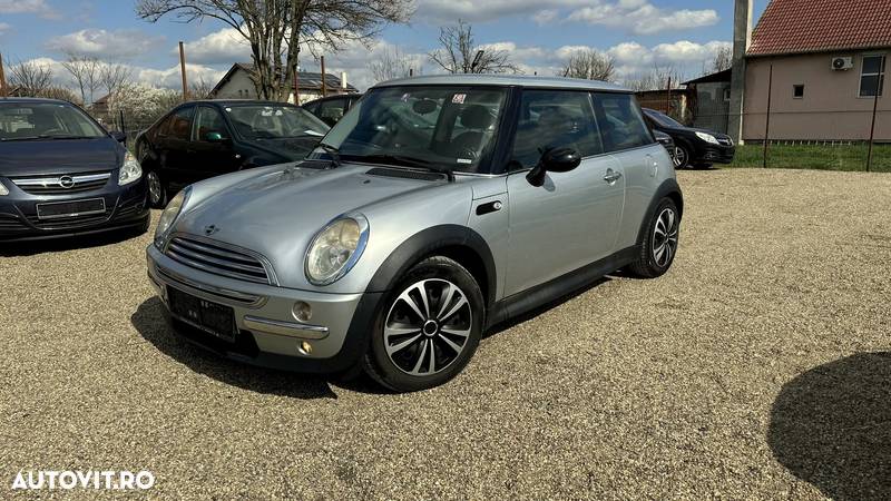 Mini Cooper D One - 3