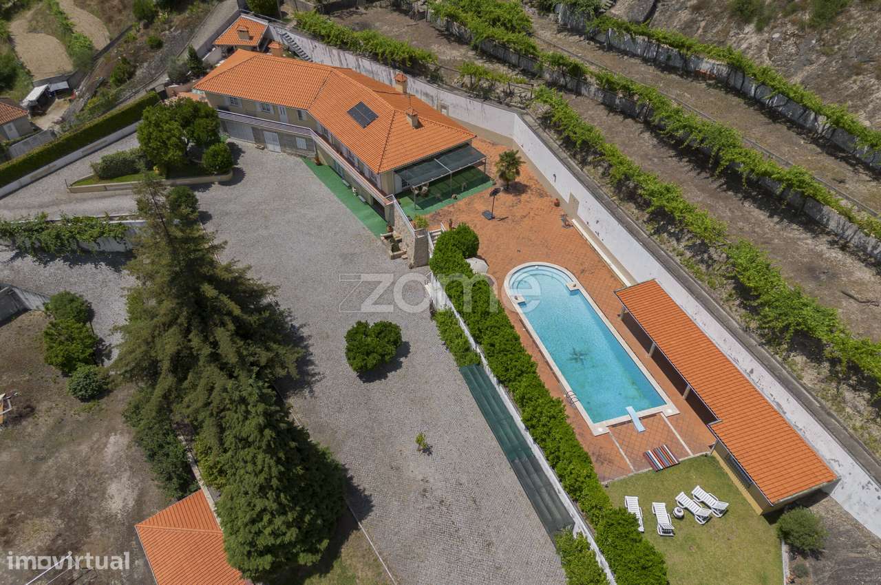 Quinta em Amarante – Espaço e Conforto com Vistas Maravilhosas - Grande imagem: 3/41