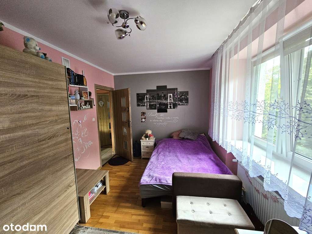 Rozkładowe, ustawne i jasne mieszkanie.-13