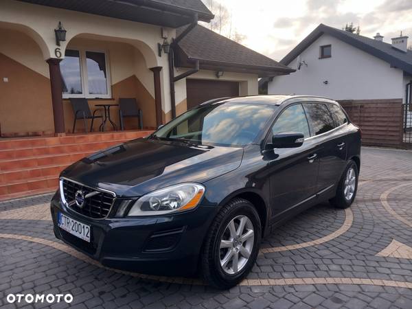 Volvo XC 60 - 1