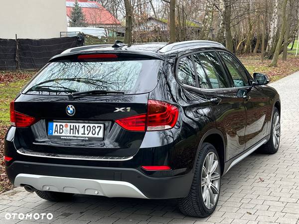 BMW X1 xDrive18d - 17