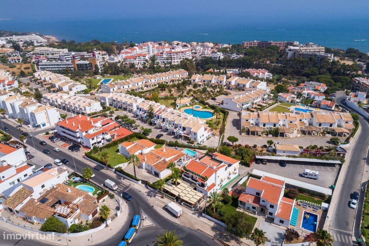 Habitação com Restaurante e Terreno a 500m da praia - Albufeira - Grande imagem: 5/60