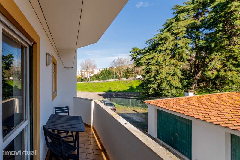 T1 próximo à CUF - Varanda e Estacionamento!-9