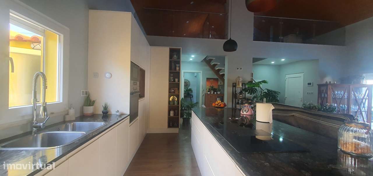 Lindíssima Moradia térrea independente Lote 580m2 Piscina Anexo Parque-20