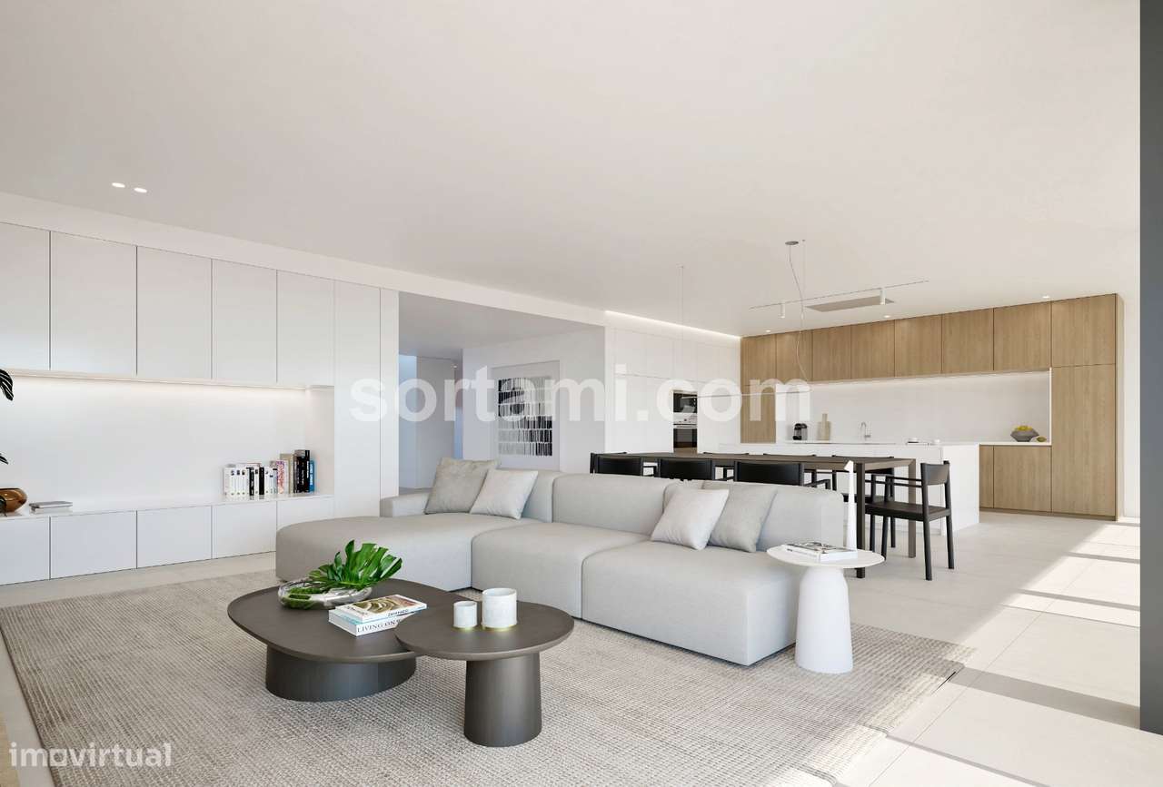 Moradia Geminada T4 Venda em Lagos (São Sebastião e Santa Maria),Lagos - Grande imagem: 2/19