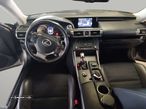 Lexus IS 300H Executive+ - 8