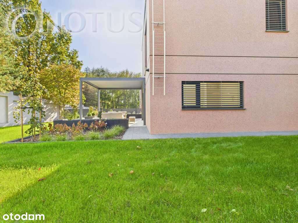 PRZESTRONNY DOM NA SPRZEDAŻ - CZTERY SYPIALNIE - Pełny obrazek: 4/14