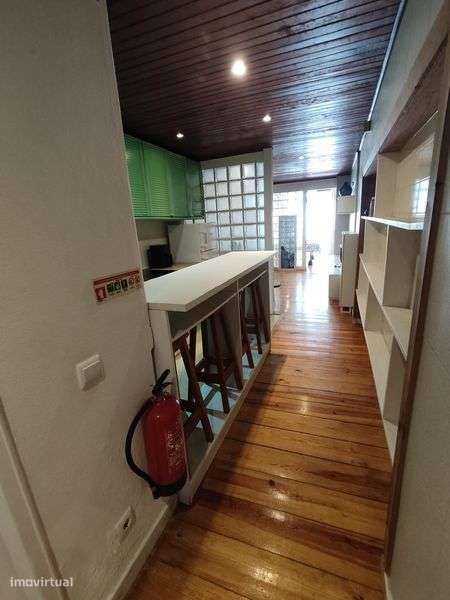 Aluguer de apartamento T1 Em Lisboa, Santa Apolónia
