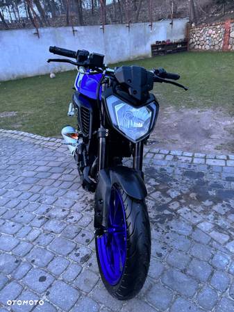 Yamaha MT - 4