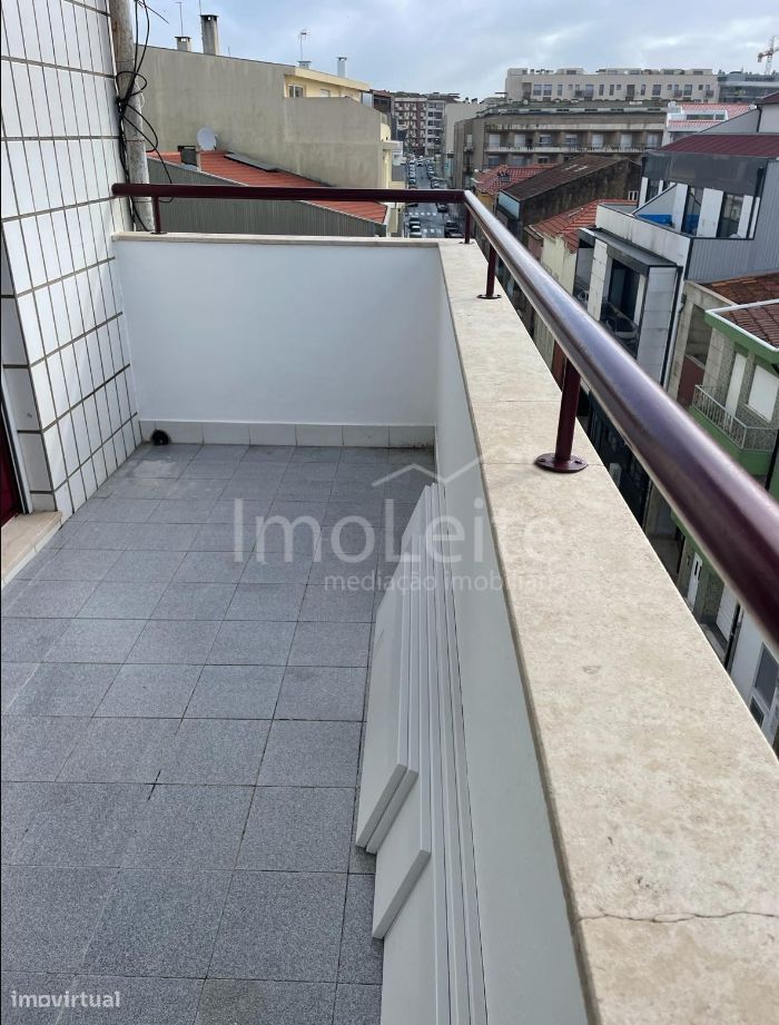 Apartamento T2 +1 Renovado Póvoa de Varzim Zona Balnear