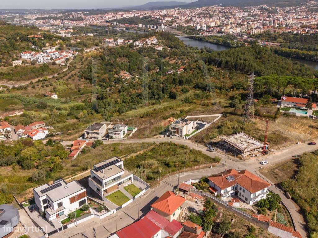 Terreno com projeto aprovado | Rua da Quinta do Canal, Coimbra-16