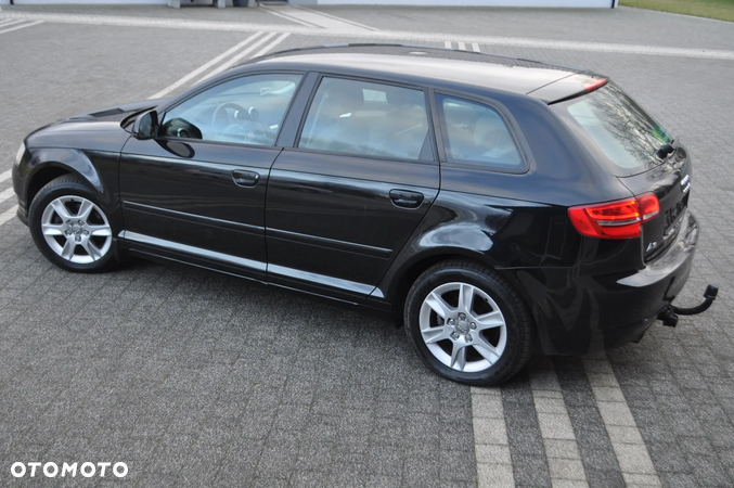 Audi A3 1.6 Attraction - 4