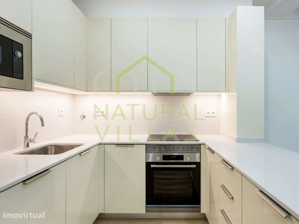 Moradia em Banda T2 Moderna junto à Baixa de Faro - Grande imagem: 4/15