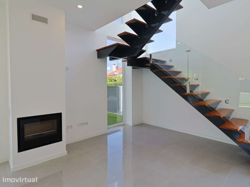 Moradia T3 a Estrear - Charneca da Cotovia, Sesimbra - Grande imagem: 4/45